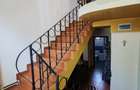 Casa individuala 170 mp, curte 683 mp, 2 garaje cu u?a a - 8