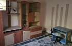 Vand casa cu garaj in Resita - 13