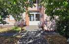 Apartament 4 camere semidecomandat Aradul Nou