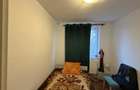 Apartament 3 camere et. 1 zona Cedonia - 15