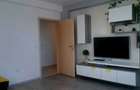 Apartament 3 camere, decomandat - zona Tractorul