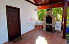 INCHIRIERE CASA | CORNU | 2 DORMITOARE | TEREN 900 MP | 600 EUR/LUNA