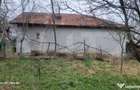 TEREN zona aer curat CASA si ANEXA - 9
