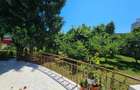 Casa eleganta cu tavane inalte si gradina superba - 15