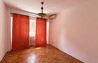 4 camere Bulevardul Unirii -  Parcare in proprietate - 5 min.  Metrou - 10