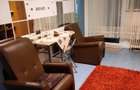 Inchiriez garsoniera cf 1, central, str Praporgescu etaj 1, mobilat si utilat. Pret 220 EUR - 2