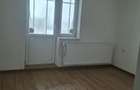 Apartament 3 camere+ garaj, Et:2