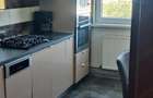 Apartament cu 4 camere semidecomandat în Confecții - 2