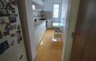 Vand ap 3 camere decomandat Bl. Timisoara 29 - 11