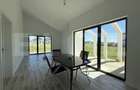 Casa pe parter cu un design deosebit, zona nordica / Simnicu - 13