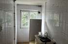 Vand apartament 3 camere nemobilat str Valtoarei 6