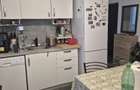 Vand apartament 2 camere, et.1 3 - 7