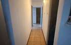 Propietar vand apartament 3 camere Zona Crangasi. Pentru detalii suna?i la - 8