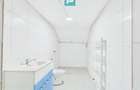 Apartament trei camere strada Cozia