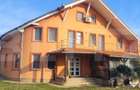 Casa cu 6 camere, 294 mp, zona-Nufarul - 3