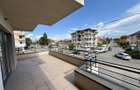 Apartament cu 3 camere în Micro 17 - 1