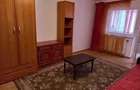 Vanzare apartament 3 camere decomandat proprietar - 2
