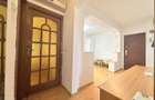 Apartament cu 2 camere decomandat, etaj intermediar - 3
