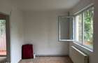 Dambu Apartament 3 camere, etaj 2/4, balcon - 3