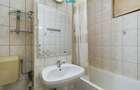 Apartament cu 3 camere, etaj intermediar - 7
