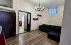 Apartament 2 camere 50 mp utili parter la curte zona Centrul Istoric - 1