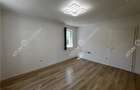 Spatiu comercial de 2 camere cu 2 bai 3 locuri de parcare zona Lazaret - 8