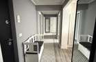 Apartament de vanzare Decomandat ,3 camere 65 mp , zona Mar - 4