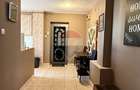 Apartament cu 2 camere de închiriat – zonă ultracentrală