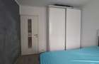Inchiriez apartament 2 camere decomandat 49 mp utili