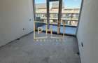 Penthouse cu 3 camere, 66 mp + terasa, zona Sopor!