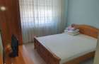 Apartament 3 camere etaj 3 zona micro 17 piata rusilor - 3