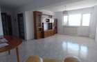 De vanzare Apartament cu 3 camere - 2