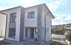 Vila de vanzare Bucium
