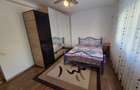 Inchiriez apartament 2 camere si curte