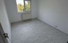 De inchiriat apartament 3 camere - 3