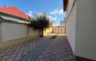 Casă individuală de vânzare | 5 camere | 220 mp utili | Teren 356 mp | Teiuș