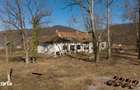 Conac nobiliar de secol XIX cu 8 camere in Maciova - 17