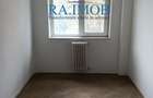 Apartament 3 cam, et1, C-tin Brezeanu - 59.000 euro negociabil