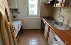 De inchiriat apartament cu 2 camere, etajul 3, decomandat 1300lei/luna - 4