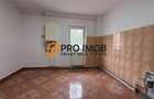 Apartament 2 camere cf 1 semidecomandat zona Brosteni