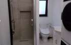 Apartament cu 2 camere intr-o zona linistita,de case - 2