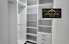Lamaitei, apartament cu 2 camere, 2 bai, curte proprie, 2 parcari,450 - 7