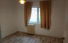 Apartament de vanzare 3 camere, Centru - 1