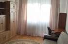 Inchiriez apartament 3 camere - 3