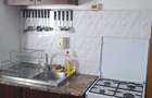 Apartament semidecomandat în Șerban Vodă