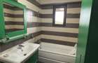 Inchiriez apartament doua camere si loc parcare