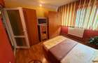 De vânzare apartament 3 camere decomandat 64 mp etaj intermediar