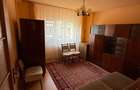Inchiriez apartament 2 camere, decomandat, zona Sensul Vechi.