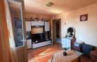 Vand apartament cu 3 camere in babeni