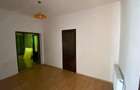Vand schimb cu apartament -Casa 5 dormitoare-structura fier beton